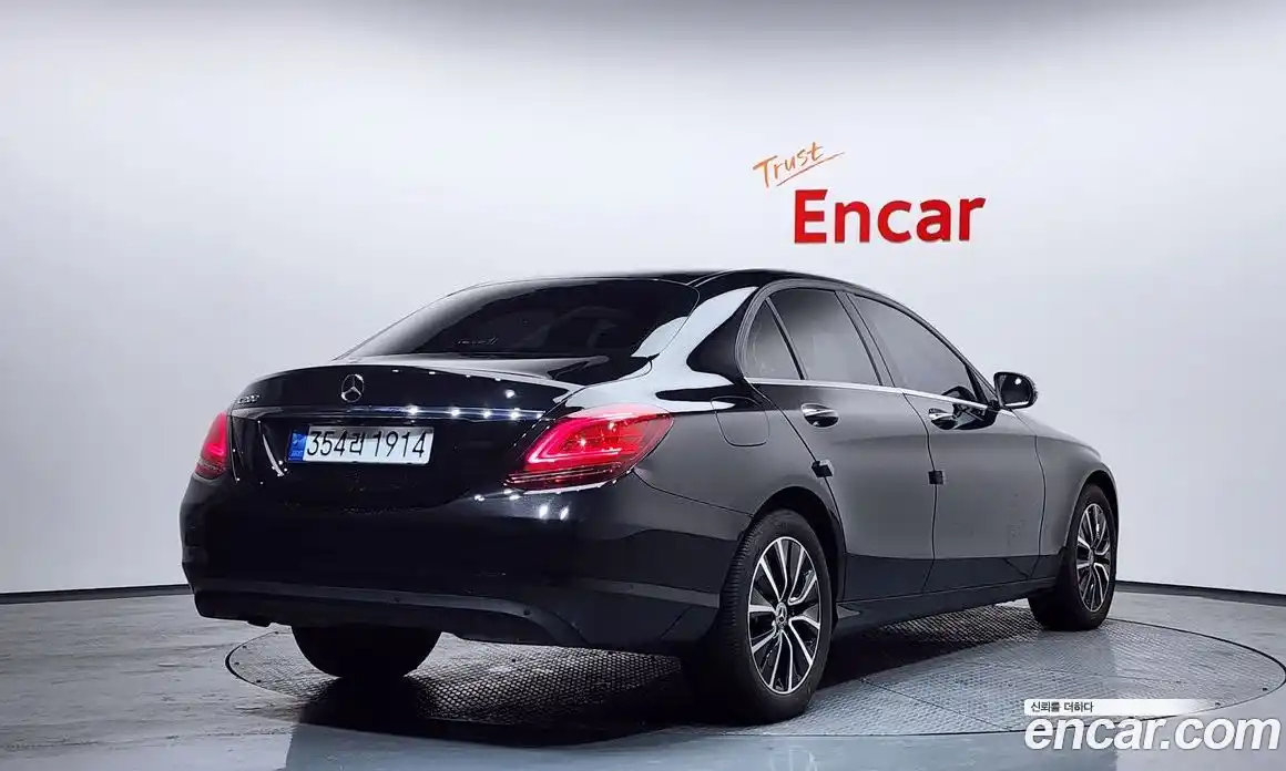 Mercedes-Benz C-Class 2019 2.0 Автомат в Москве № 194089, фото 16