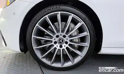 Mercedes-Benz E-Class 2021 2.0 Автомат в Москве № 194505, миниатюра 9