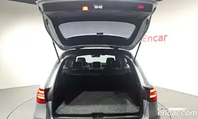 Mercedes-Benz GLC-Class 2018 2.1 Автомат в Москве № 195080, миниатюра 7