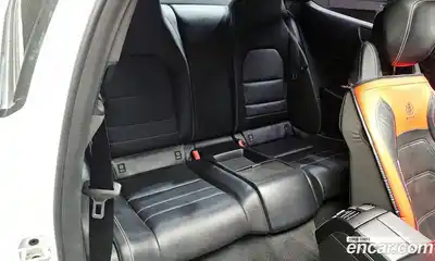 Mercedes-Benz C-Class, 2015