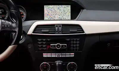 Mercedes-Benz C-Class 2015 2.1 Автомат в Москве № 195304, миниатюра 2