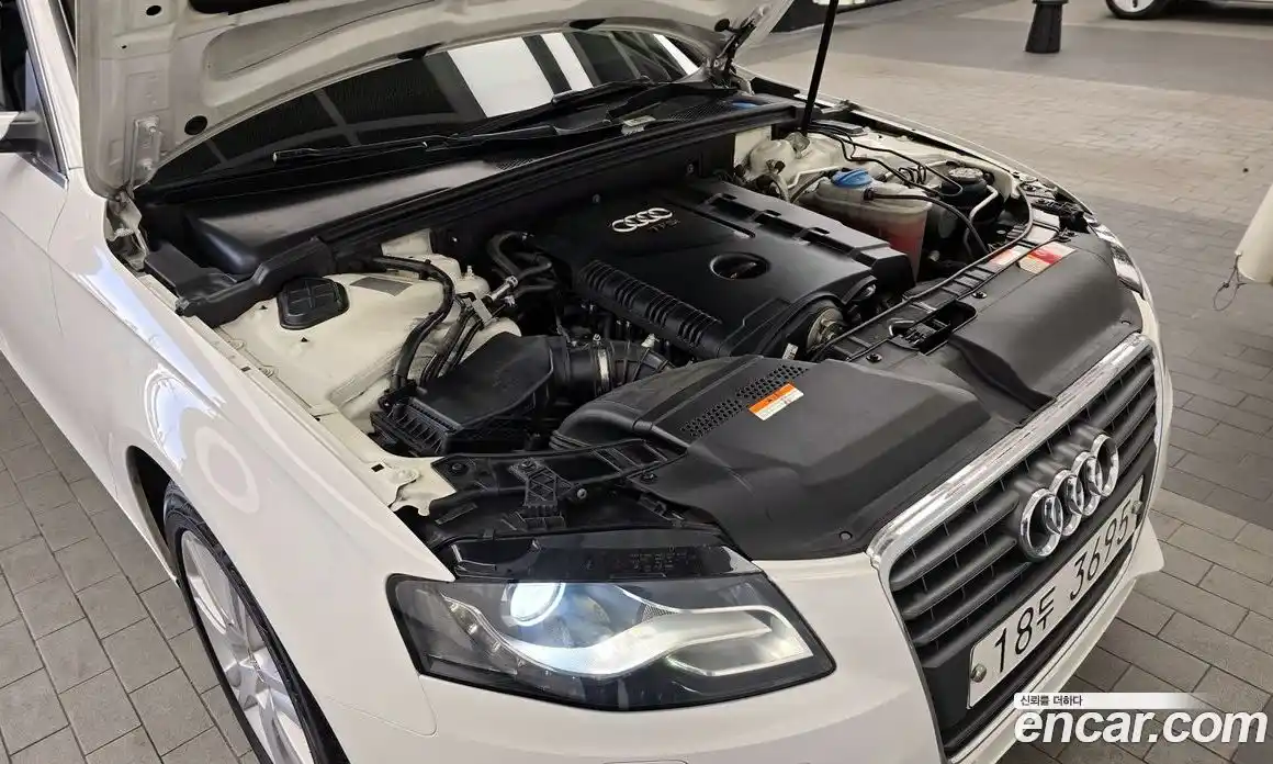 Audi A4 2010 2.0 Автомат в Москве № 196397, фото 15