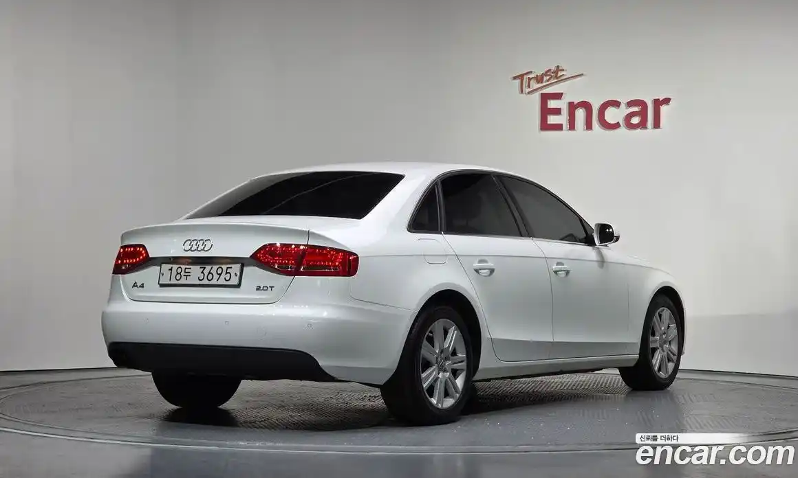 Audi A4 2010 2.0 Автомат в Москве № 196397, фото 7