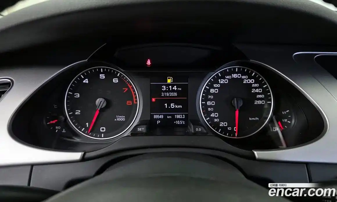 Audi A4 2010 2.0 Автомат в Москве № 196397, фото 9