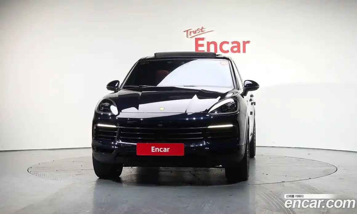 Porsche Cayenne 2023 3.0 Автомат в Москве № 197443, фото 13