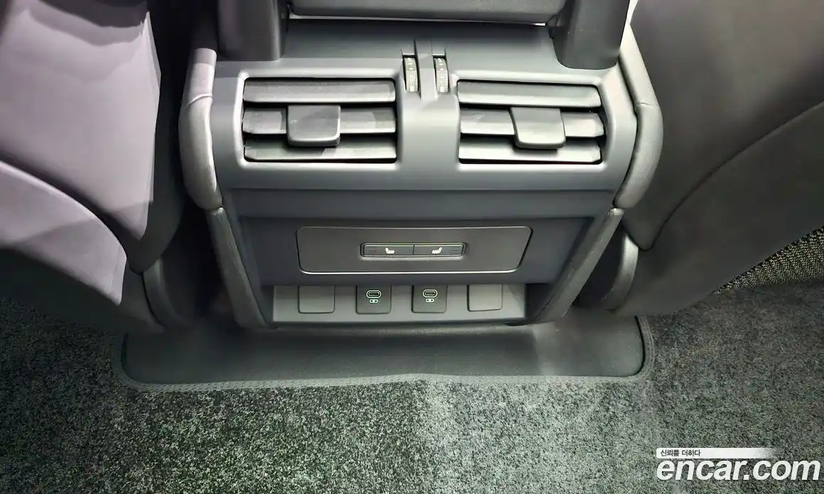 Land Rover Defender 2025 3.0 Автомат в Москве № 198034, фото 17