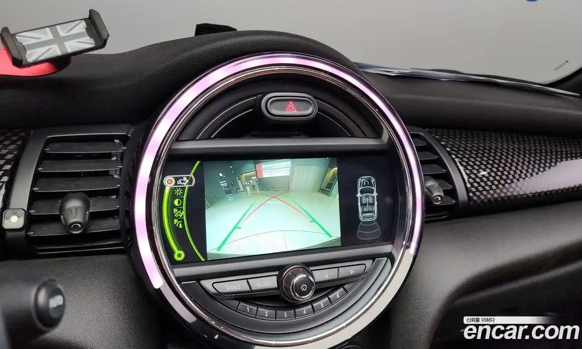 Mini Cooper Convertible 2016 2.0 Автомат в Москве № 198093, фото 18