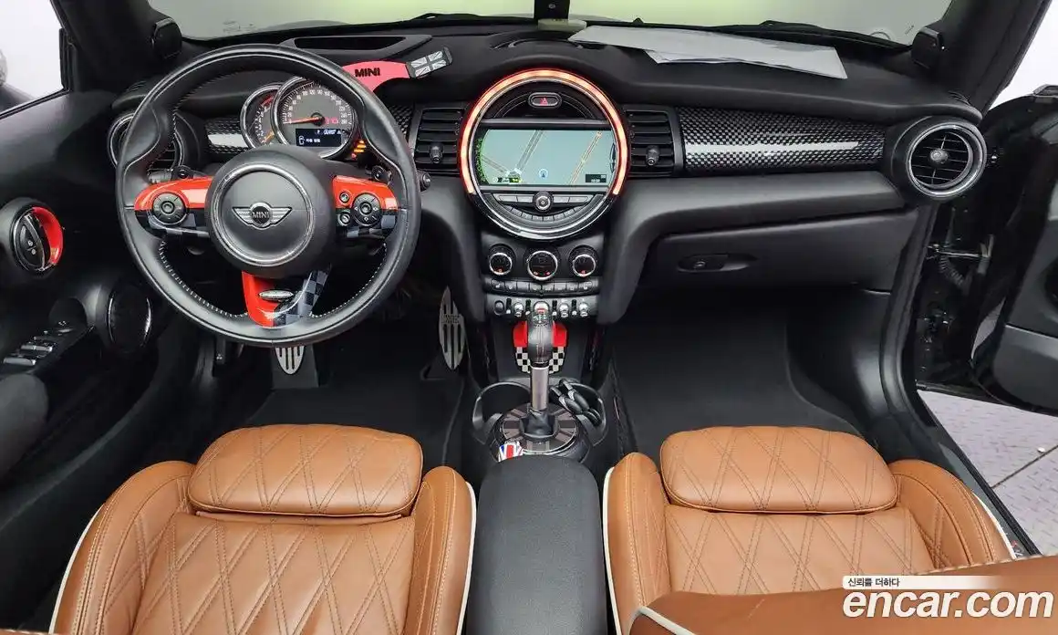 Mini Cooper Convertible 2016 2.0 Автомат в Москве № 198093, фото 20