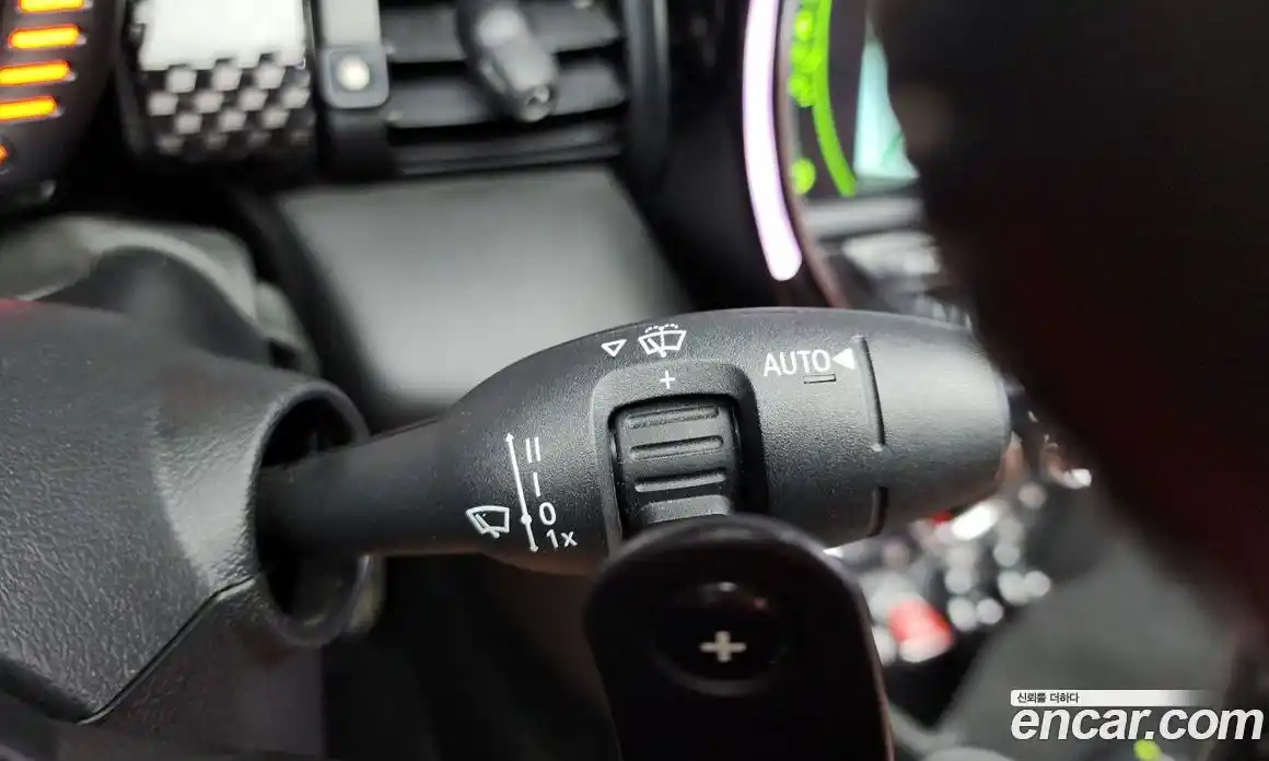 Mini Cooper Convertible 2016 2.0 Автомат в Москве № 198093, фото 6