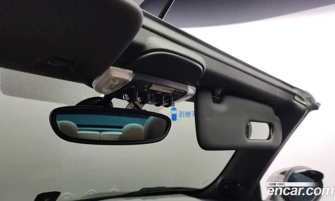 Mini Cooper Convertible 2016 2.0 Автомат в Москве № 198093, фото 8