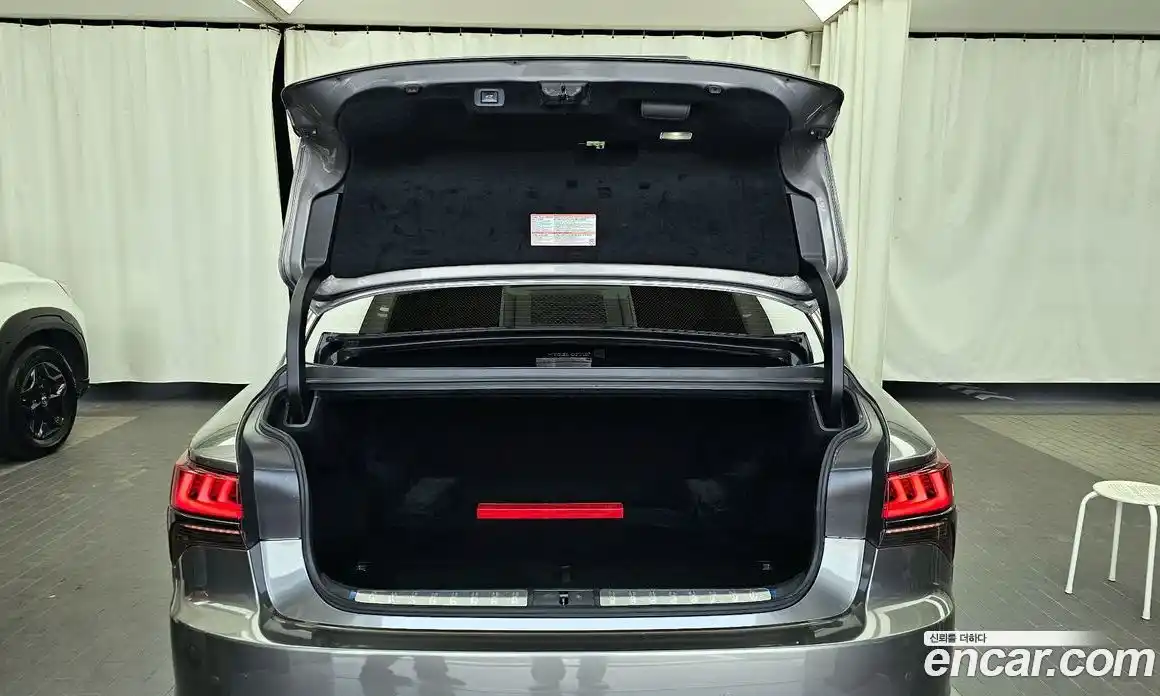 Lexus LS 2024 3.5 Автомат в Москве № 198810, фото 11