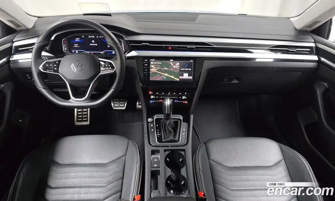 Volkswagen Arteon 2023 2.0 Автомат в Москве № 199032, фото 12