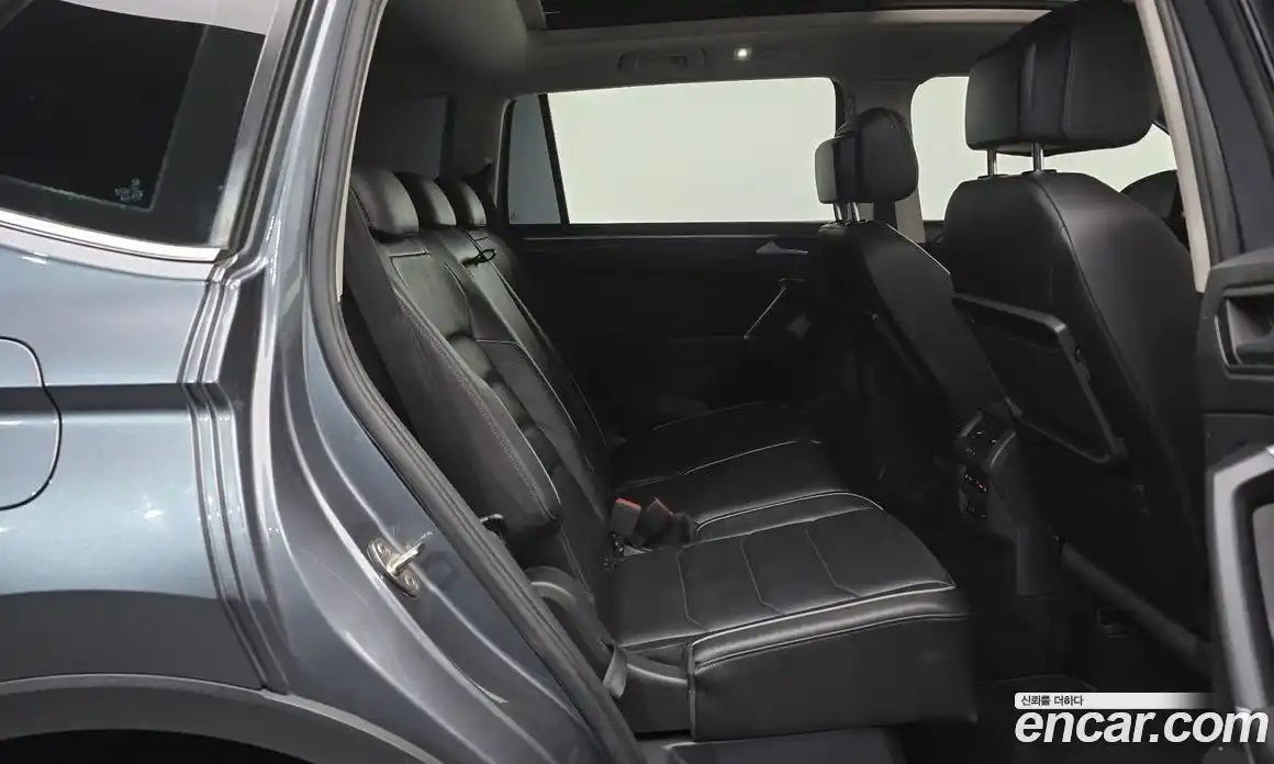 Volkswagen Tiguan 2020 2.0 Автомат в Москве № 199146, фото 11