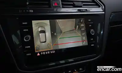 Volkswagen Tiguan 2020 2.0 Автомат в Москве № 199146, миниатюра 8