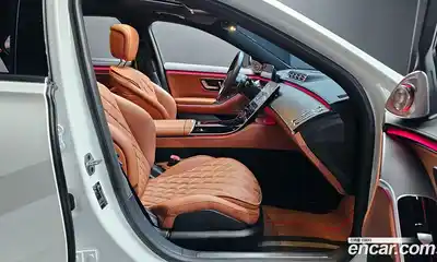 Mercedes-Benz S-Class 2023 3.0 Автомат в Москве № 206779, миниатюра 2