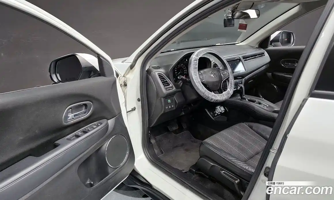 Honda HR-V 2016 1.8 Автомат в Москве № 209786, фото 3