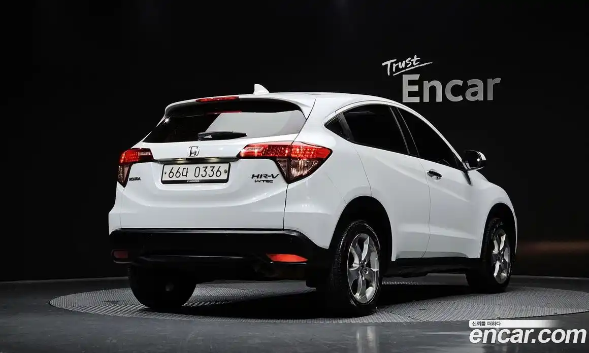 Honda HR-V 2016 1.8 Автомат в Москве № 209786, фото 4
