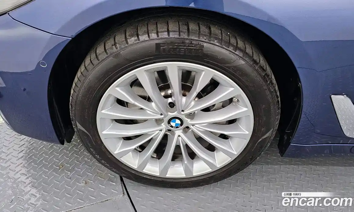 BMW 5-Series 2021 2.0 Автомат в Москве № 210713, фото 14