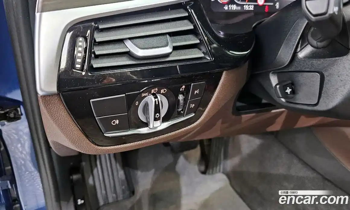 BMW 5-Series 2021 2.0 Автомат в Москве № 210713, фото 20