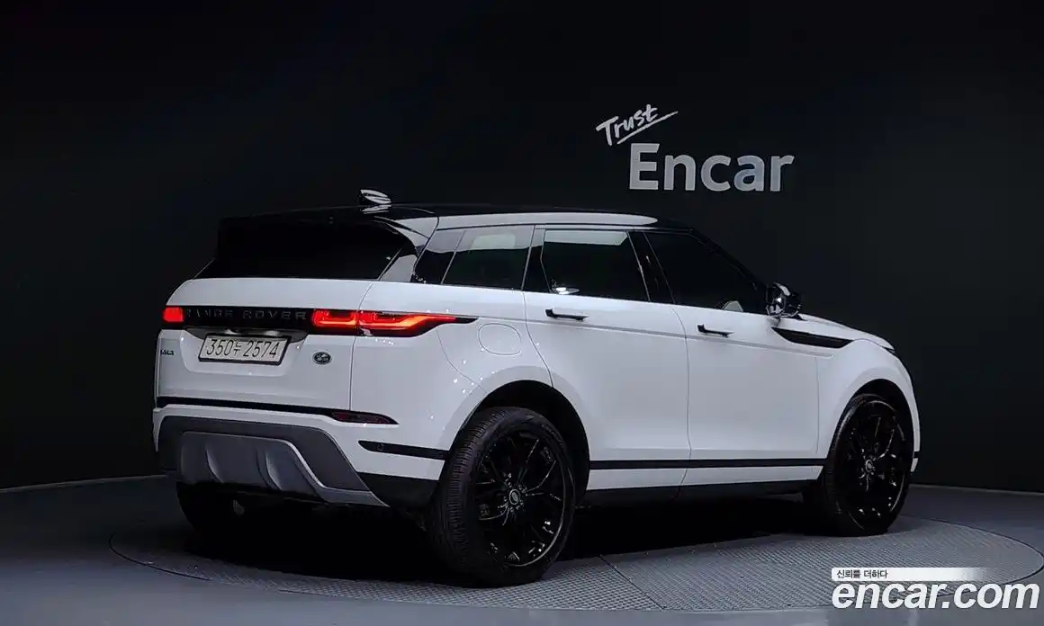 Land Rover Range-Rover Evoque 2021 2.0 Автомат в Москве № 213419, фото 19
