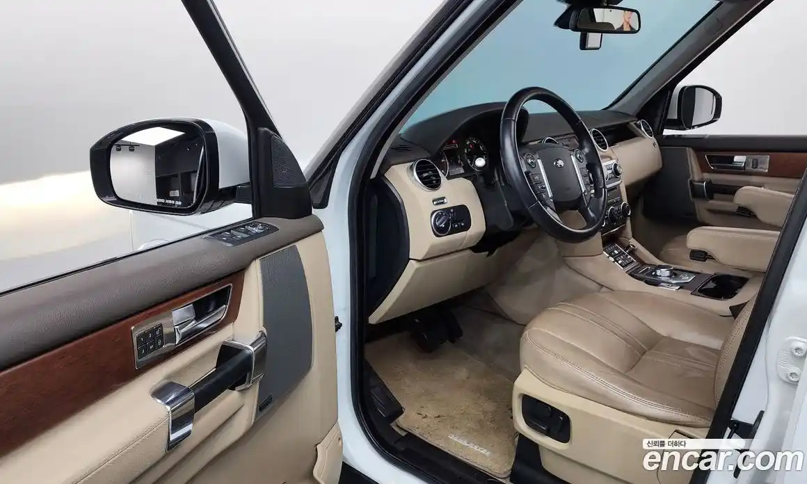 Land Rover Discovery 2016 3.0 Автомат в Москве № 213534, фото 11