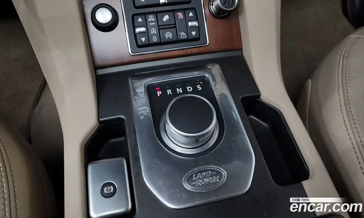 Land Rover Discovery 2016 3.0 Автомат в Москве № 213534, фото 14