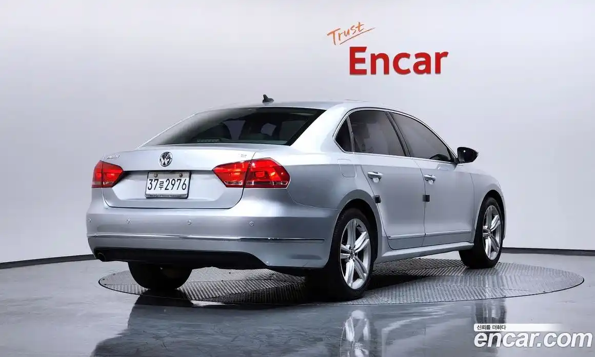 Volkswagen Passat 2014 2.0 Автомат в Москве № 215213, фото 17