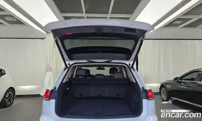 Volkswagen Touareg, 2021