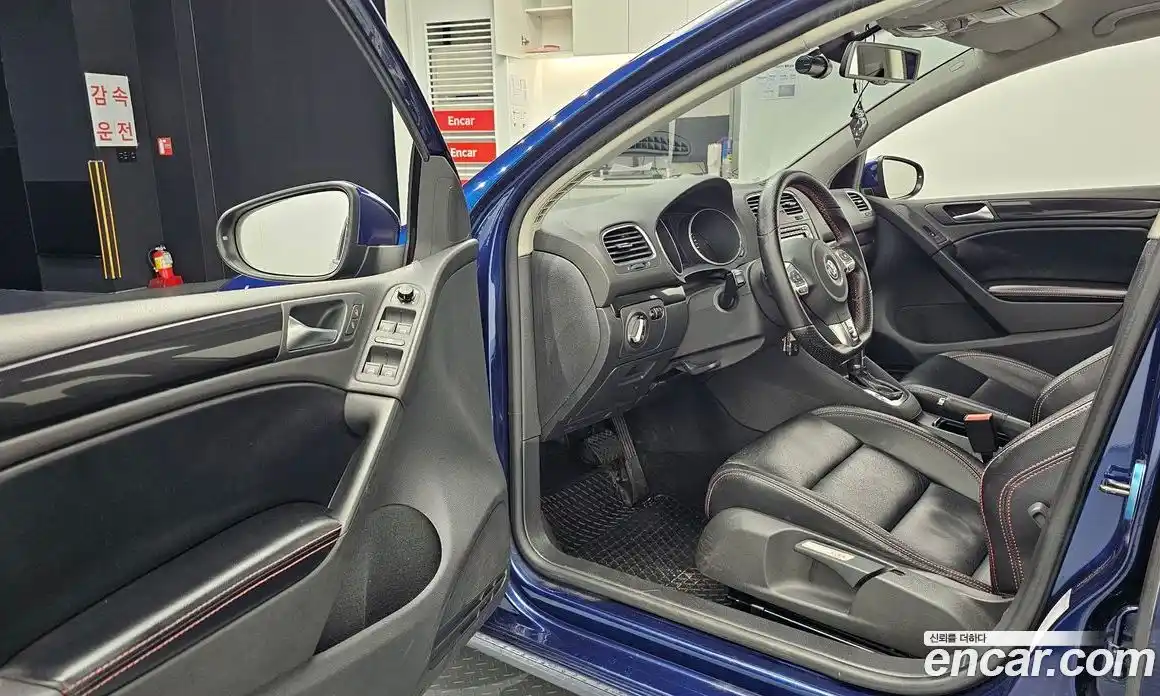 Volkswagen Golf 2012 1.4 Автомат в Москве № 217993, фото 17