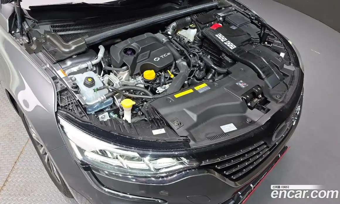 Renault SM6 2024 1.3 Автомат в Москве № 220697, фото 4