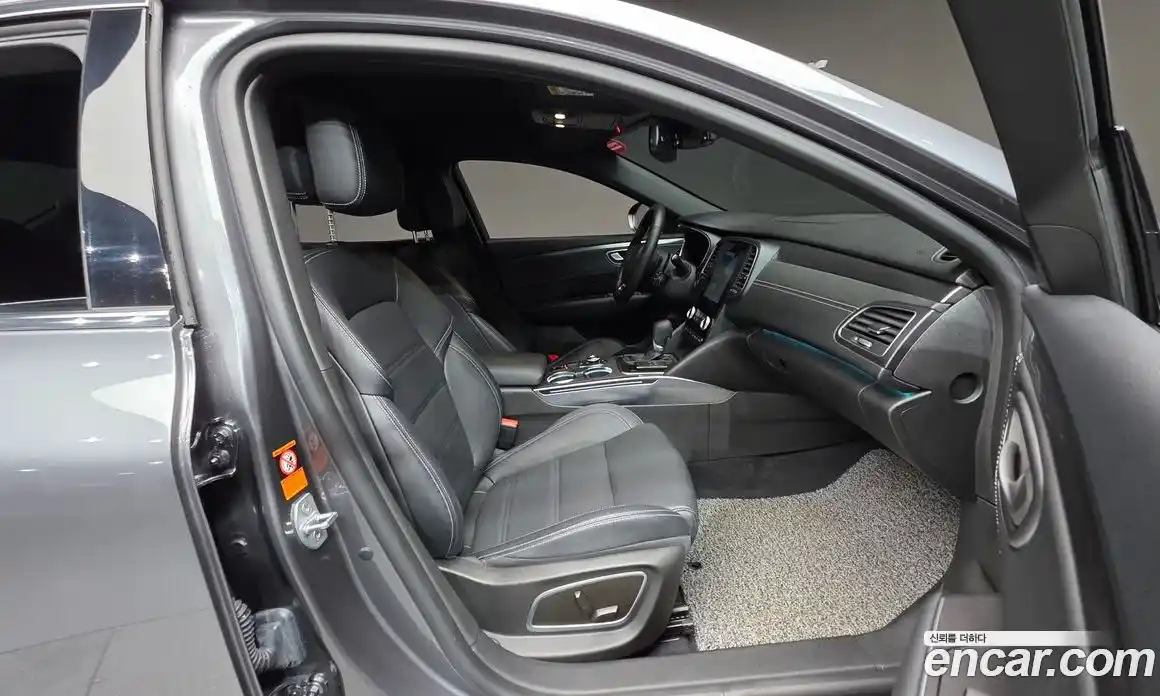 Renault SM6 2024 1.3 Автомат в Москве № 220697, фото 9