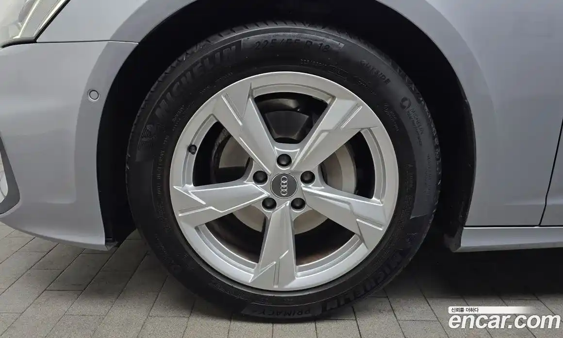 Audi A6 2021 2.0 Автомат в Москве № 221140, фото 13