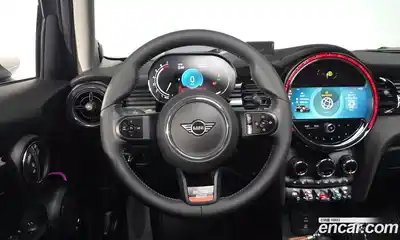 Mini Cooper 2023 2.0 Автомат в Москве № 223017, миниатюра 12