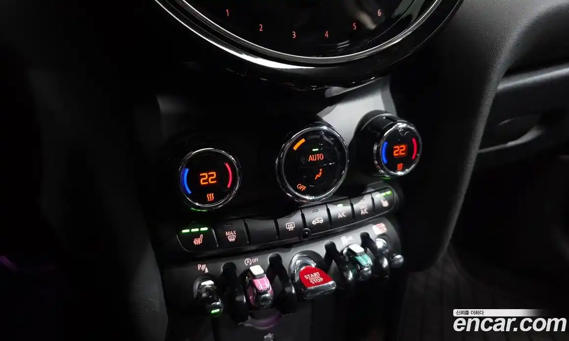 Mini Cooper 2023 2.0 Автомат в Москве № 223017, фото 20