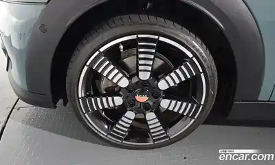 Mini Cooper 2023 2.0 Автомат в Москве № 223017, миниатюра 2