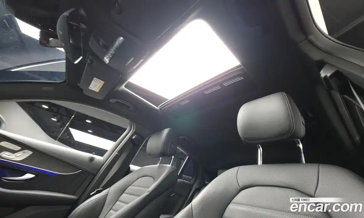 Mercedes-Benz GLC-Class 2023 2.0 Автомат в Москве № 224589, фото 10