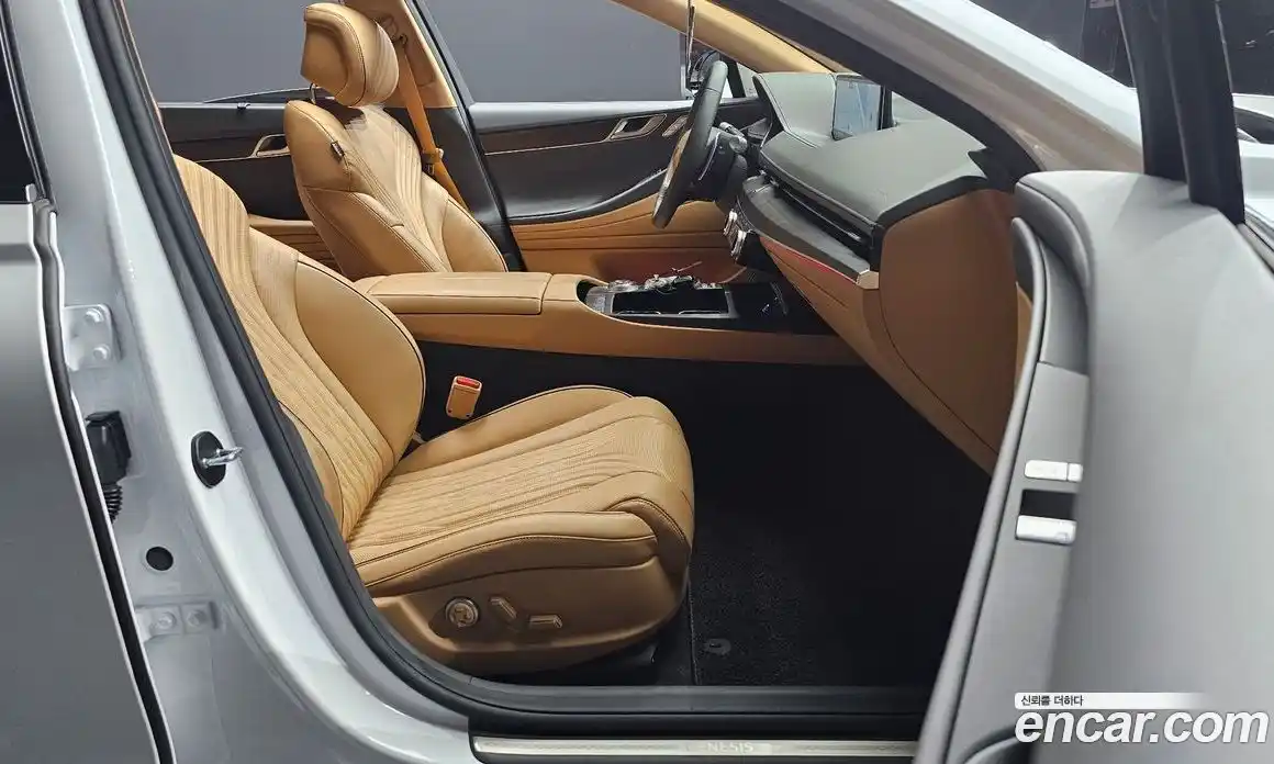 Genesis G80 2024 2.5 Автомат в Москве № 22952, фото 15