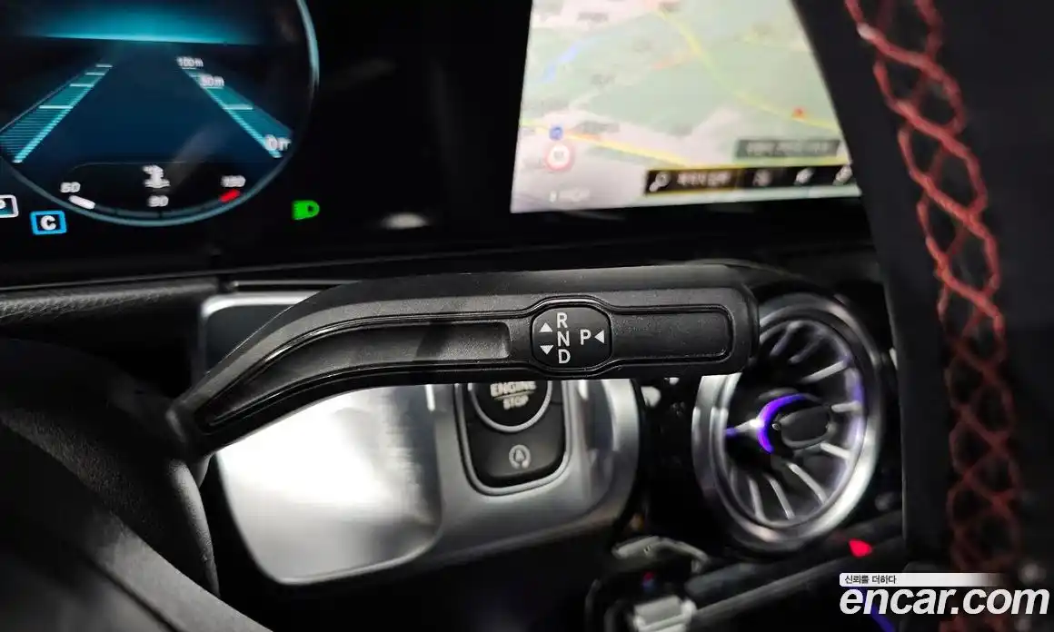 Mercedes-Benz GLB-Class 2023 2.0 Автомат в Москве № 229577, фото 16