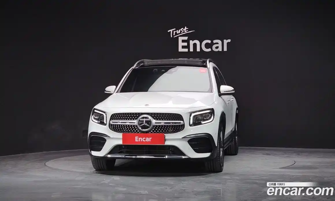 Mercedes-Benz GLB-Class 2023 2.0 Автомат в Москве № 229577, фото 5