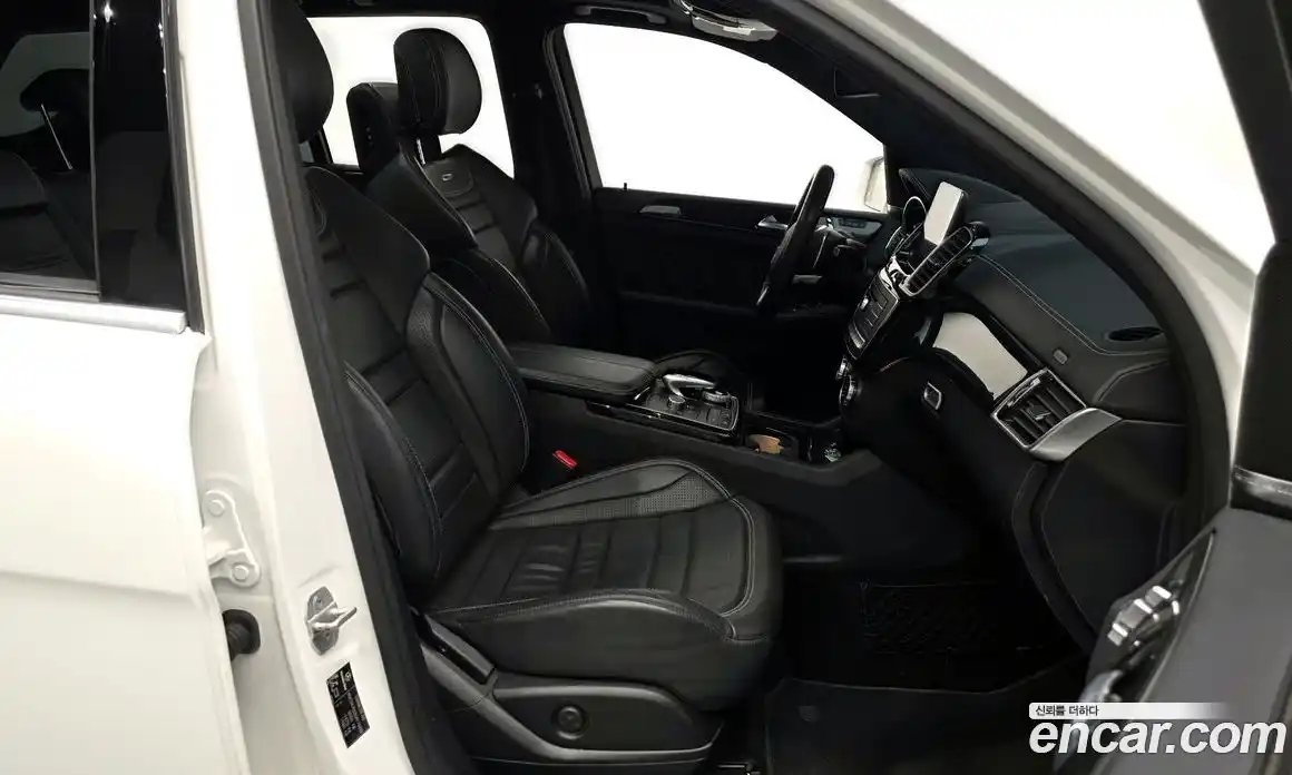 Mercedes-Benz GLE-Class 2016 5.5 Автомат в Москве № 229628, фото 11