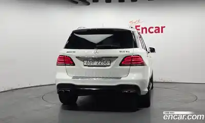 Mercedes-Benz GLE-Class 2016 5.5 Автомат в Москве № 229628, миниатюра 3