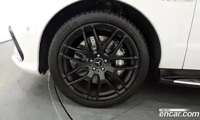 Mercedes-Benz GLE-Class 2016 5.5 Автомат в Москве № 229628, миниатюра 6