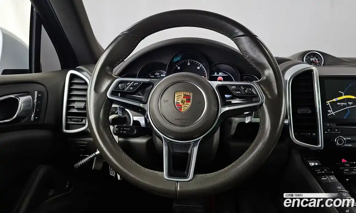 Porsche Cayenne 2017 3.0 Автомат в Москве № 230976, фото 8