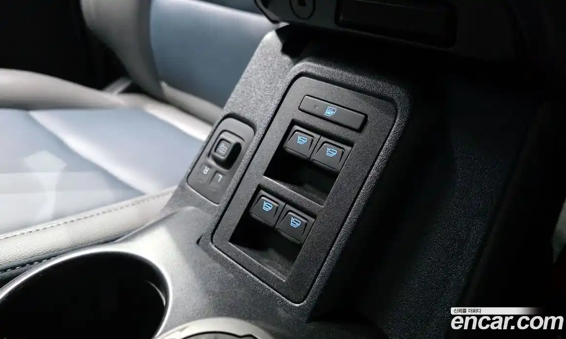 Ford Bronco 2023 2.7 Автомат в Москве № 233224, фото 1