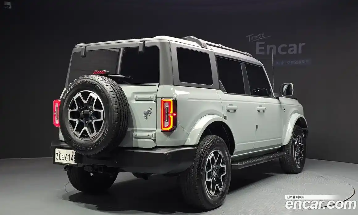 Ford Bronco 2023 2.7 Автомат в Москве № 233224, фото 11