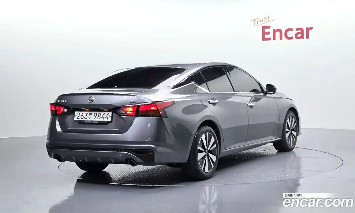 Nissan Altima 2019 2.5 Автомат в Москве № 242217, фото 3