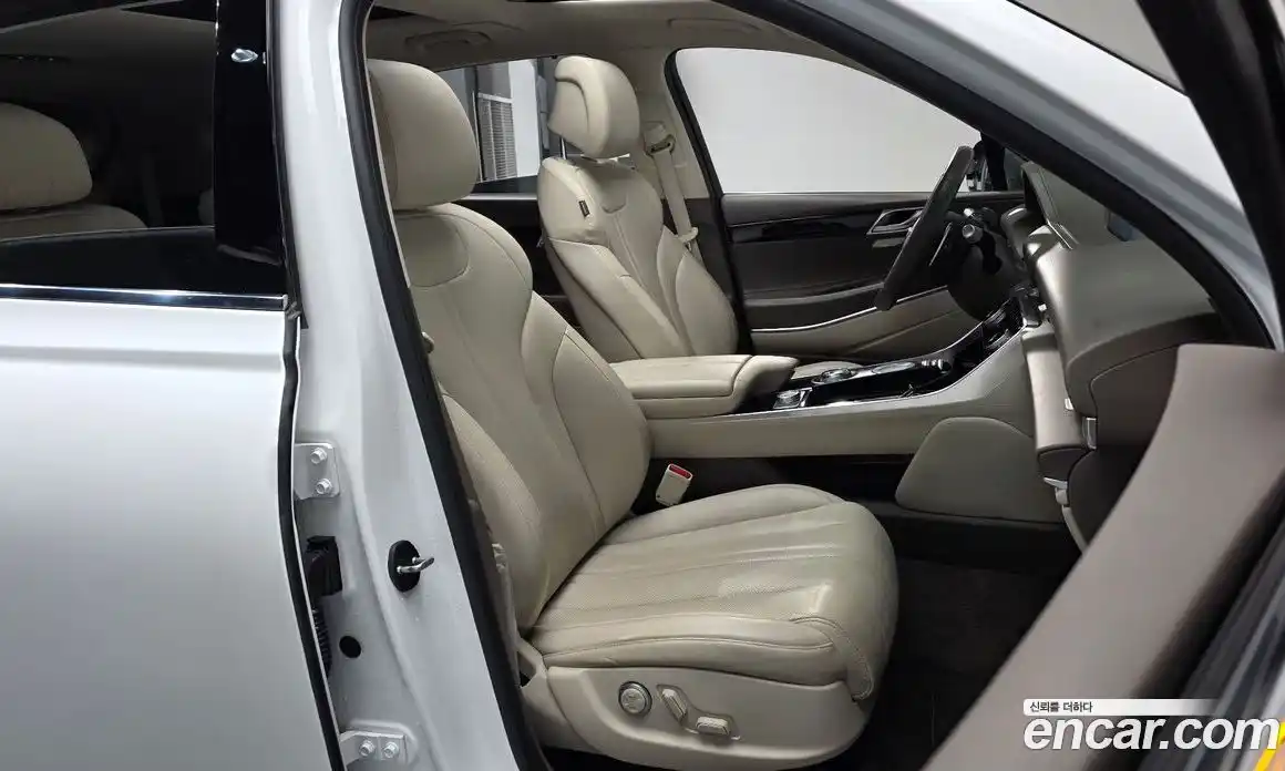 Genesis GV80 2022 3.0 Автомат в Москве № 24843, фото 13