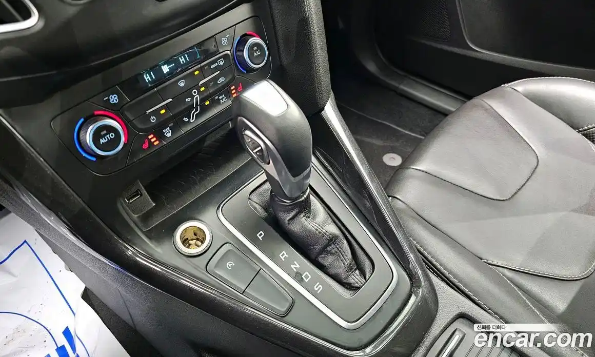 Ford Focus 2016 1.5 Автомат в Москве № 255516, фото 4