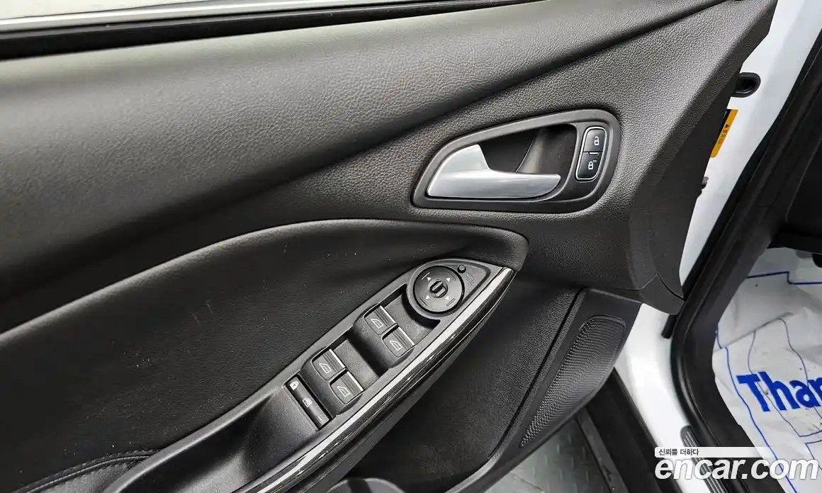 Ford Focus 2016 1.5 Автомат в Москве № 255516, фото 6