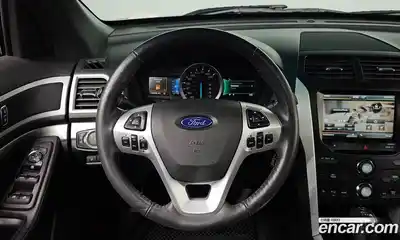 Ford Explorer 2015 2.0 Автомат в Москве № 255610, миниатюра 12